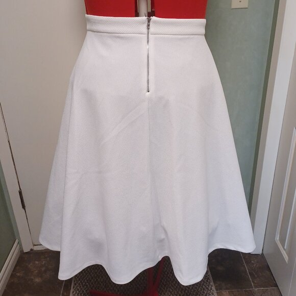 ELOQUII Swing Skirt - Picture 2 of 4